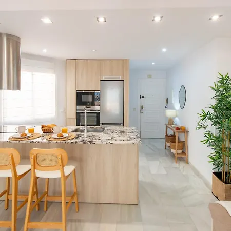 Penthouse With Terrace In Marbella- Costa Del Sol