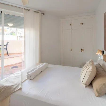 Penthouse With Terrace In Marbella- Costa Del Sol דירה מארבלה