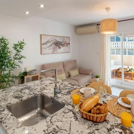 Penthouse With Terrace In Marbella- Costa Del Sol מארבלה