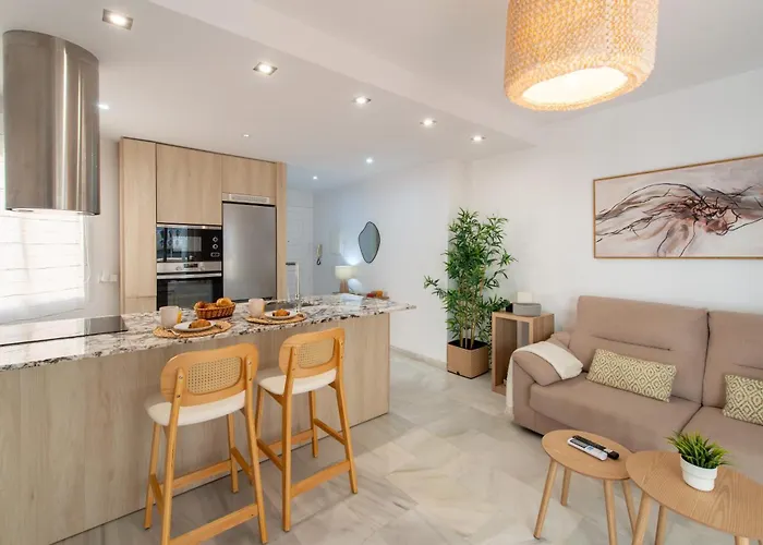 Penthouse With Terrace In Marbella- Costa Del Sol ماربيا
