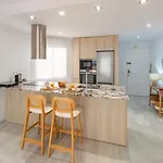 Penthouse With Terrace In Marbella- Costa Del Sol Apartamento *